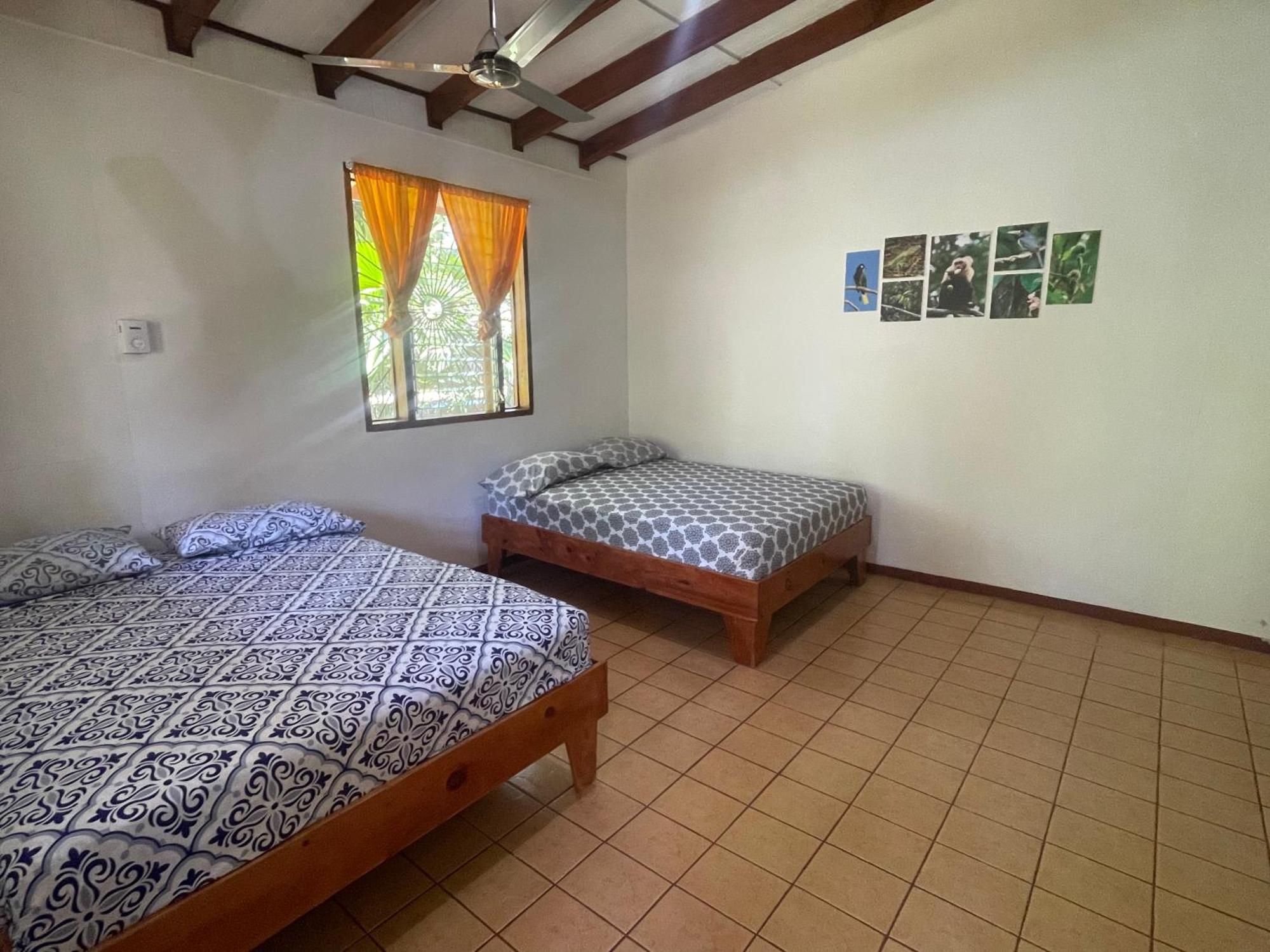 Cabinas Caribe Luna Cahuita Exterior foto